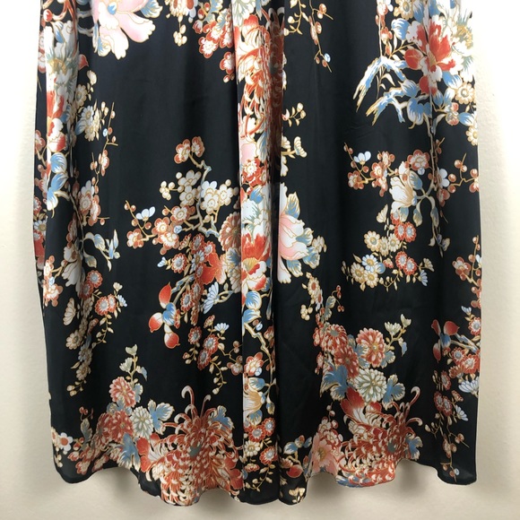 Party! Boho Shift Dress - Picture 7 of 12